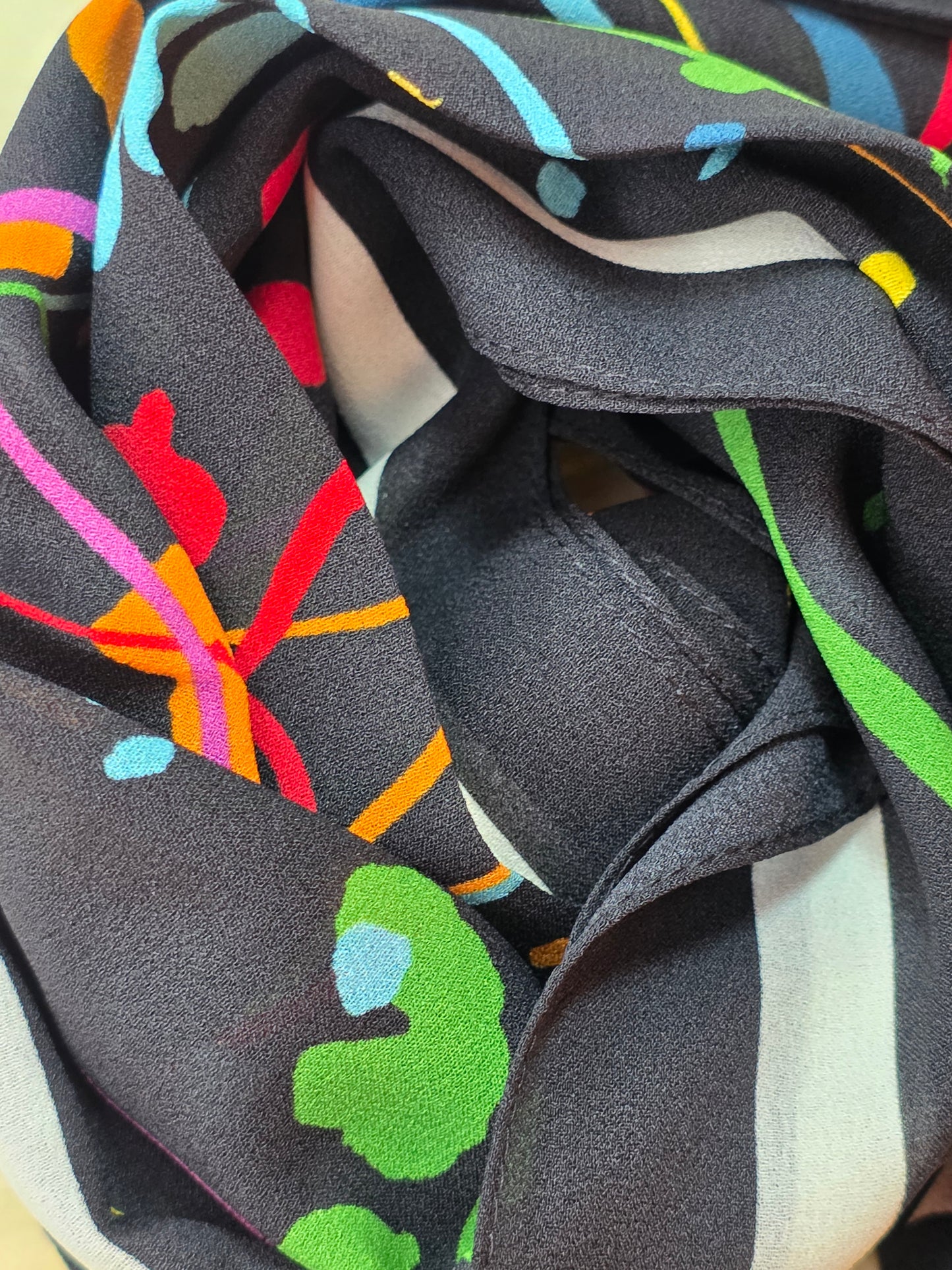 Foulard en Crêpe d'Italie 170×60 cm Noir
