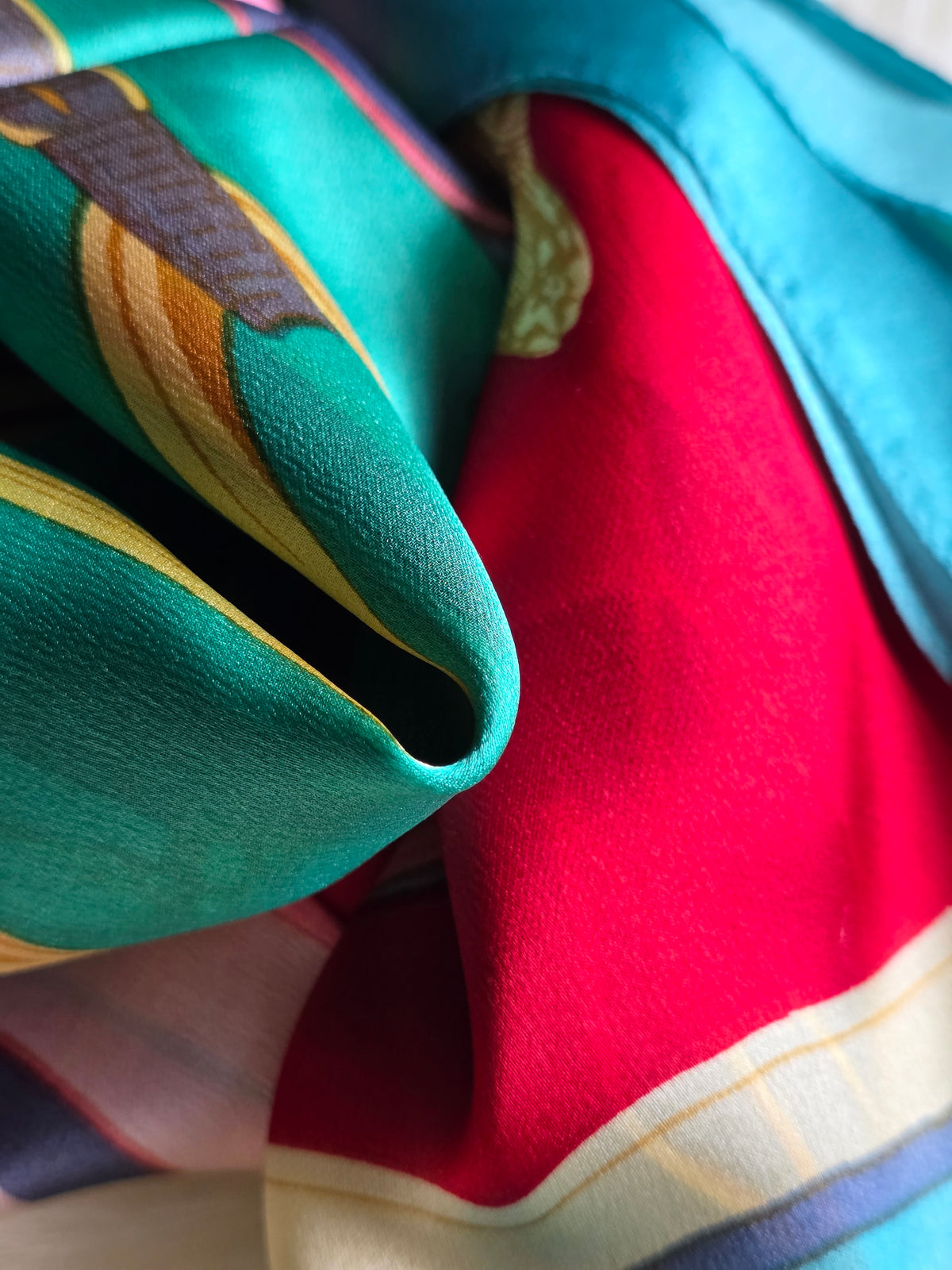Foulard Soie Premium – Rectangle 170 x 60 cm vert rouge