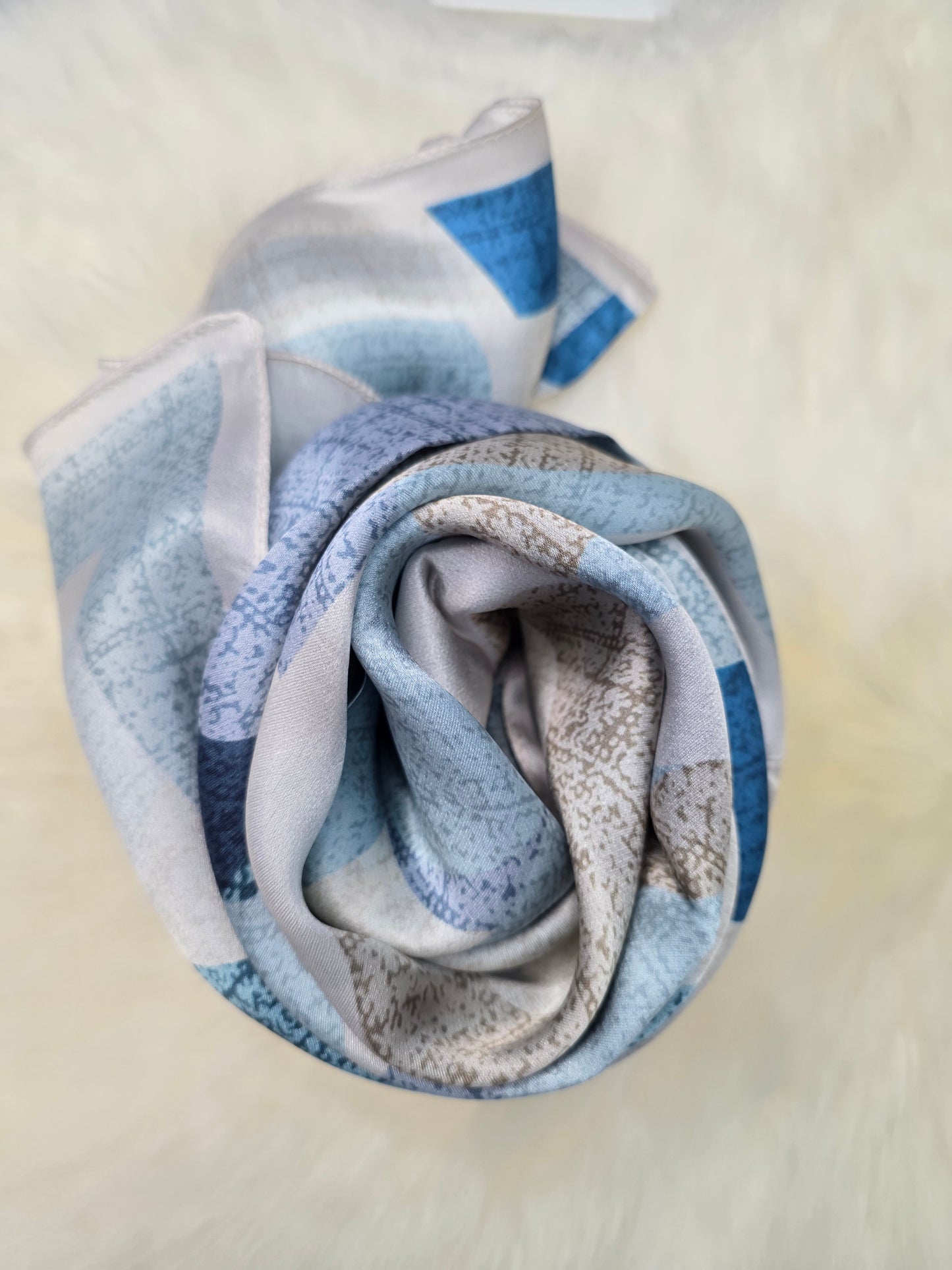 Foulard Soie Premium – Rectangle 170 x 60 cm Bleu ciel