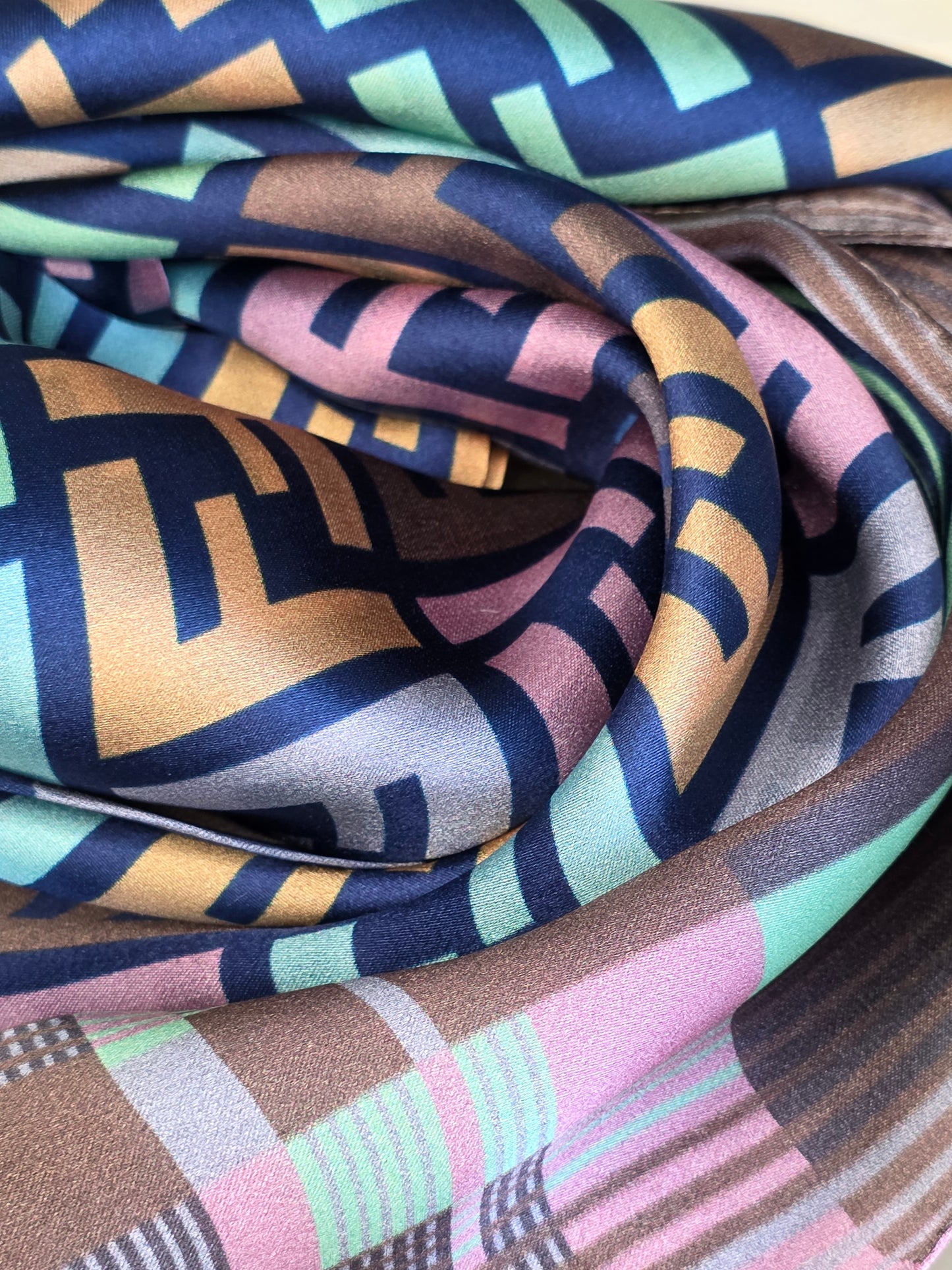 Foulard Soie Premium – Rectangle 170 x 60 cm Multicolore