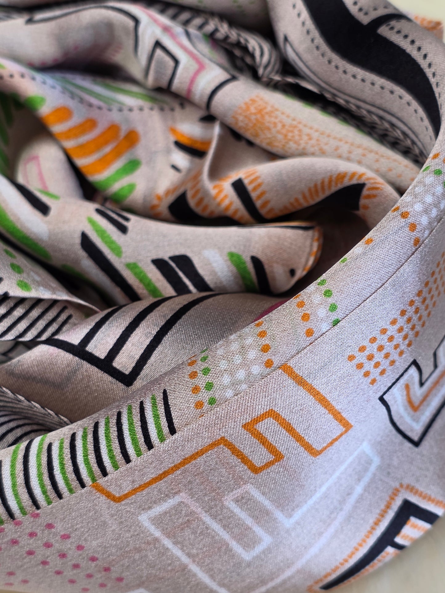Foulard Soie Premium – Rectangle 170 x 60 cm Multicolore