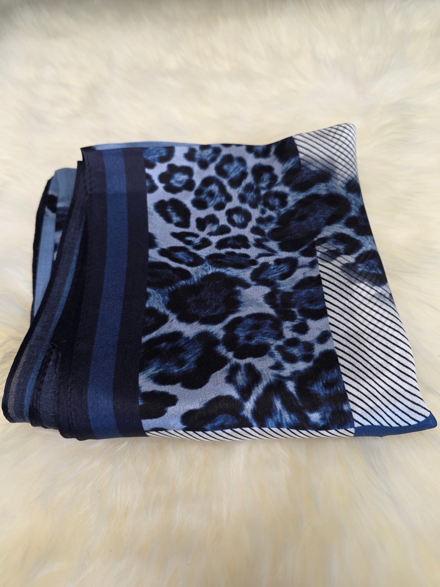 Foulard Soie Premium – Rectangle 170 x 60 cm Bleu marin