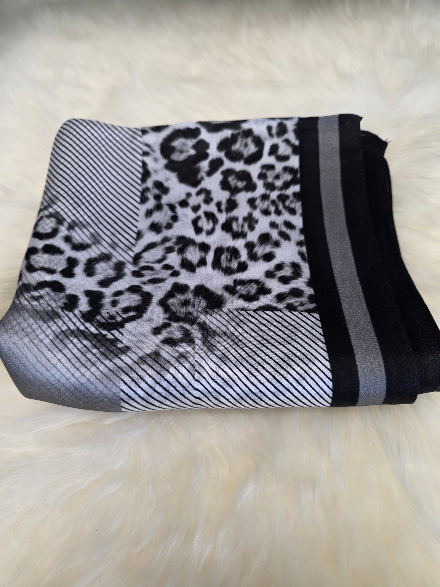 Foulard Soie Premium – Rectangle 170 x 60 cm Noir
