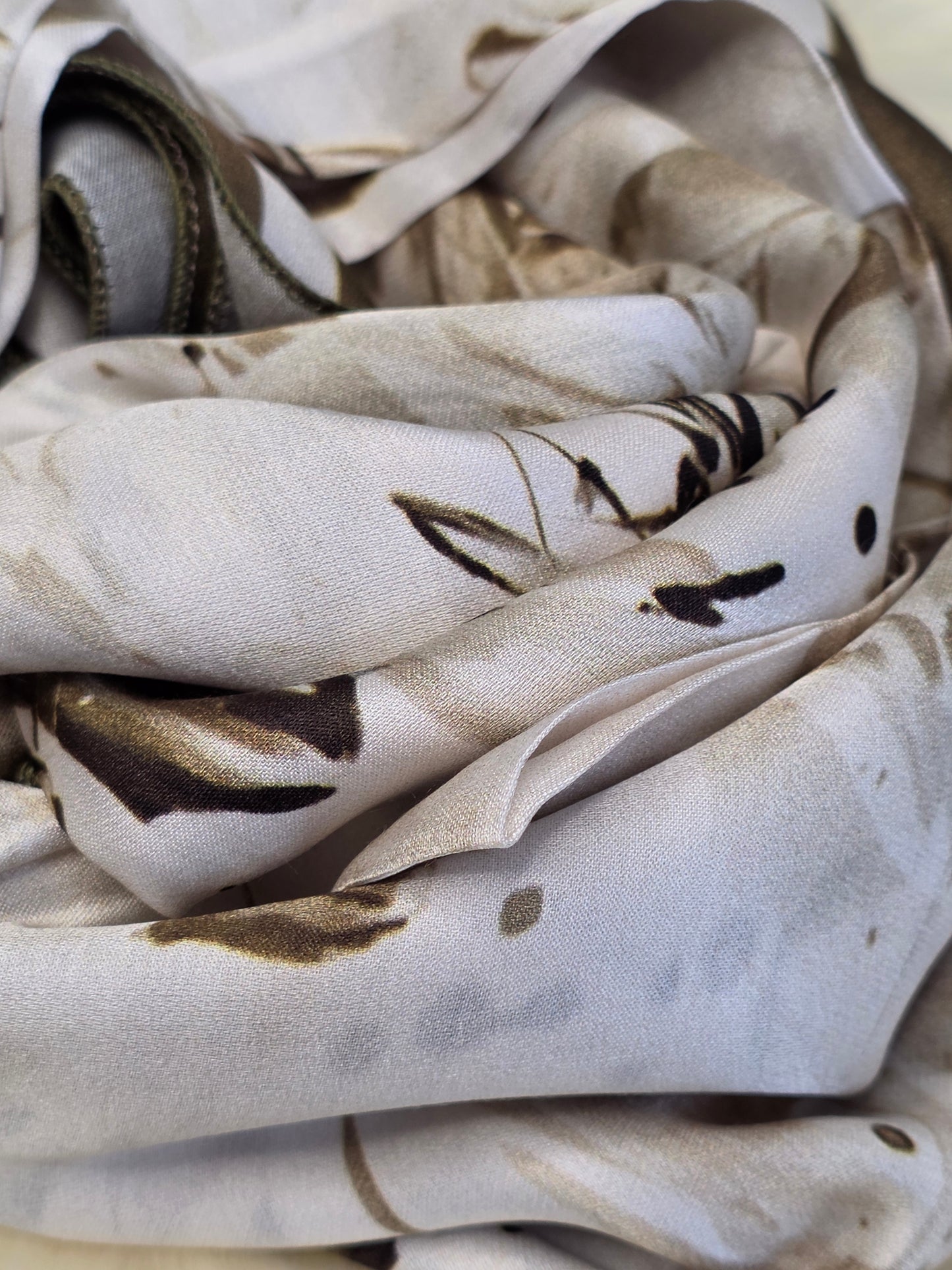 Foulard en Fibre de Soie imprimé 170×60 cm A06