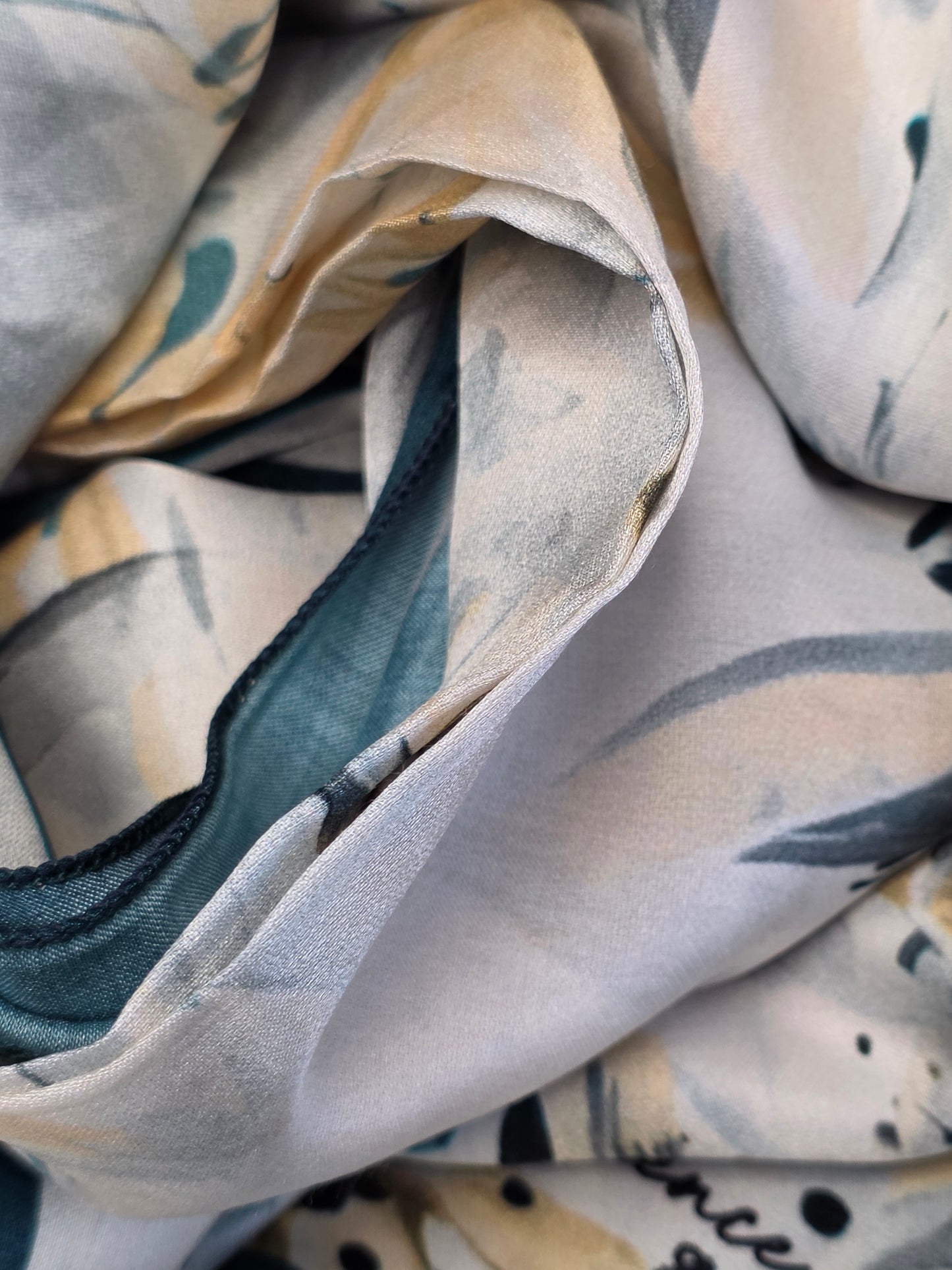 Foulard en Fibre de Soie imprimé 170×60 cm A07