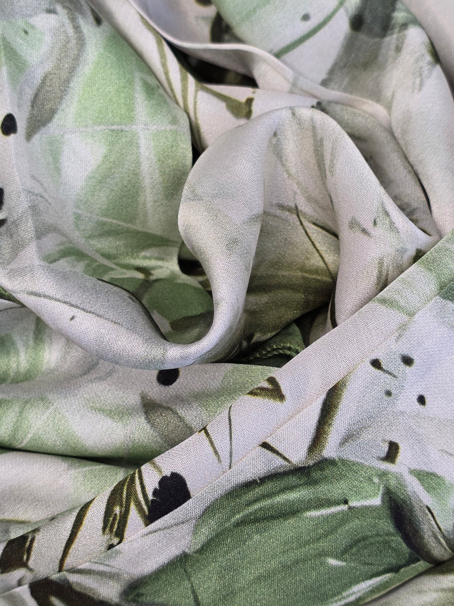 Foulard en Fibre de Soie imprimé 170×60 cm A03