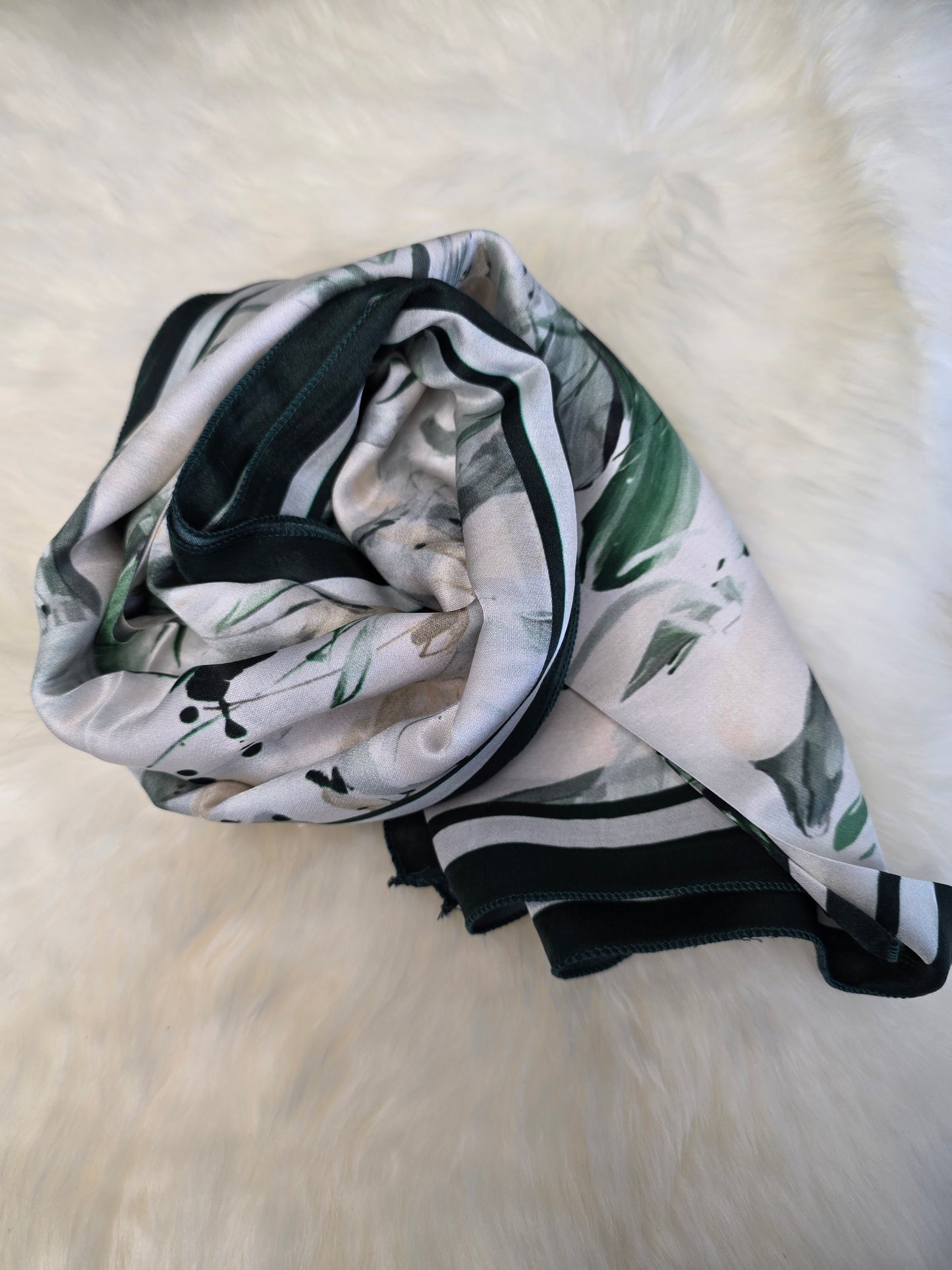 Foulard en Fibre de Soie imprimé 170×60 cm A08