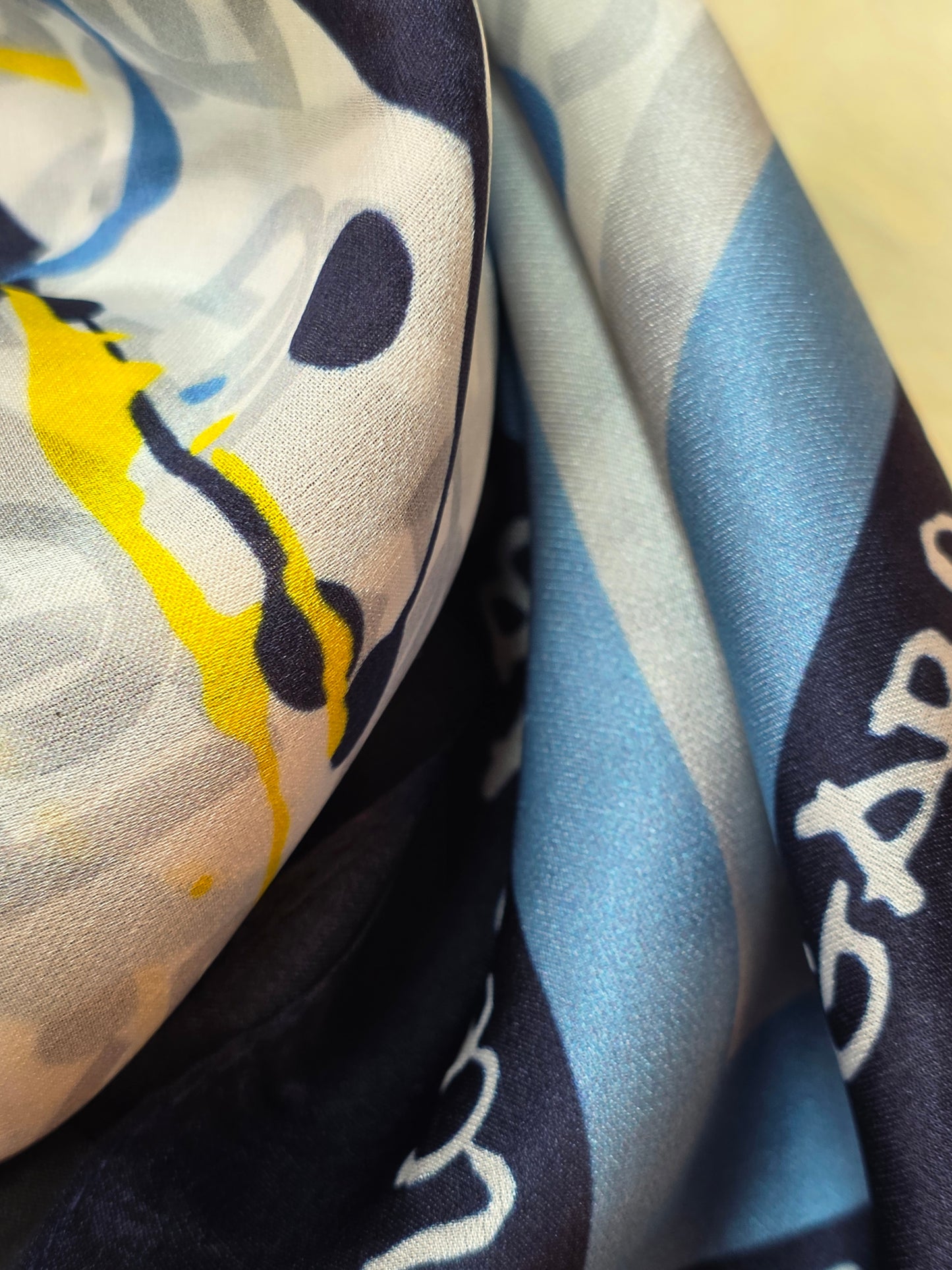Foulard Soie Premium – Rectangle 170 x 60 cm Jaune Blanc