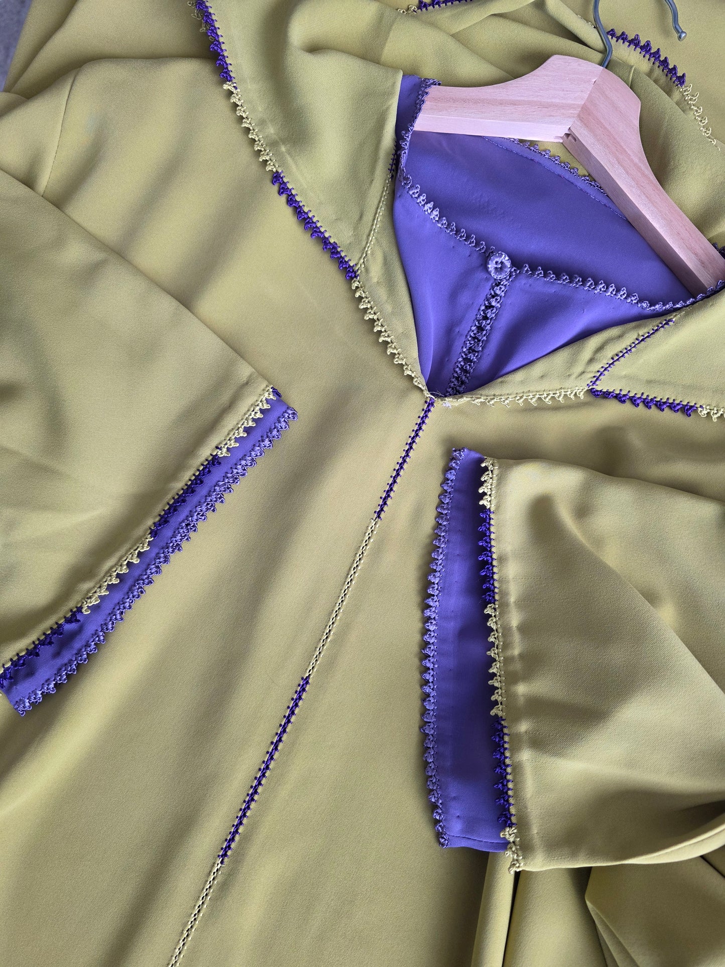 Jellaba deux pièces vert et violet