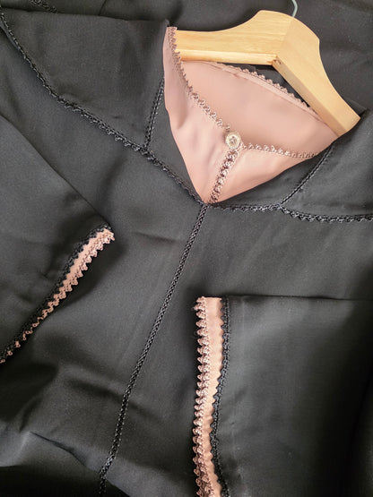Jellaba deux pièces simple en crêpe Noir & Beige nude